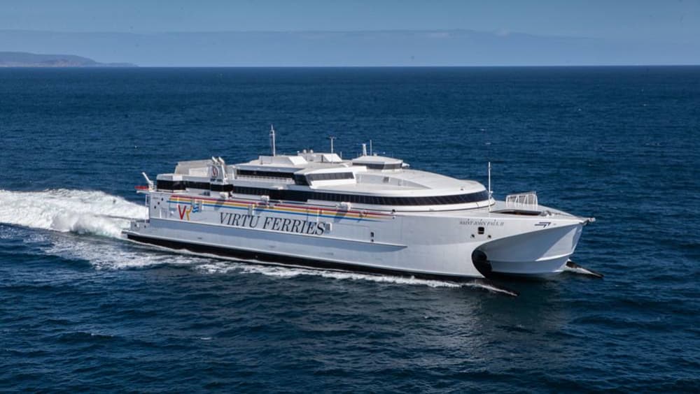Services de catamaran à grande vitesse Virtu Ferries reliant Malte à la Sicile